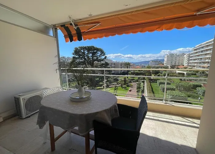 Croisette And Beaches. View On Gardens And Sea.
